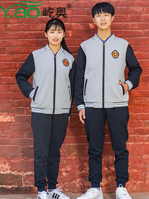 魅力校服，选择屹奥校服加工厂
