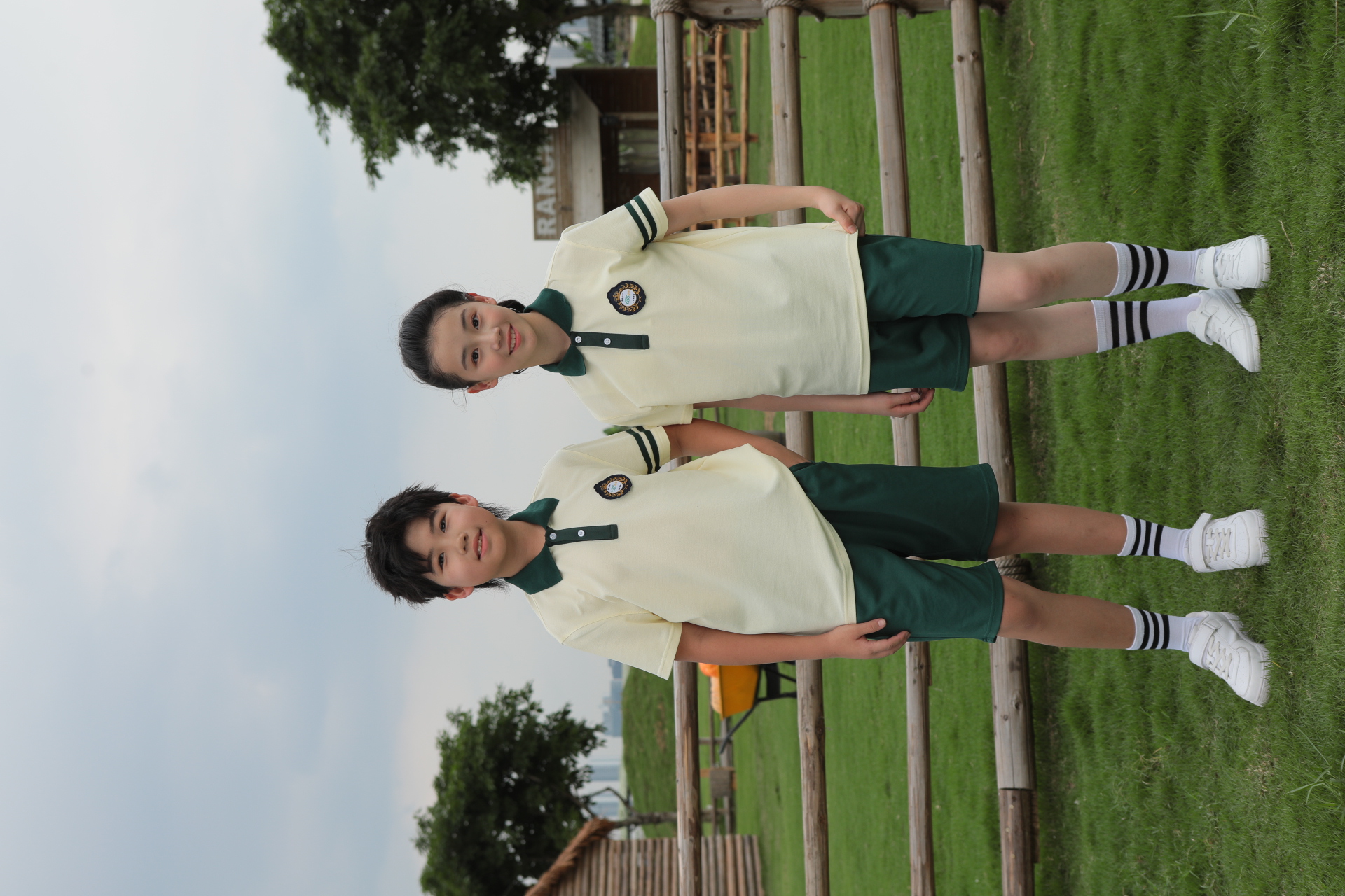用裙子做为女孩子的校服，真的合理吗？