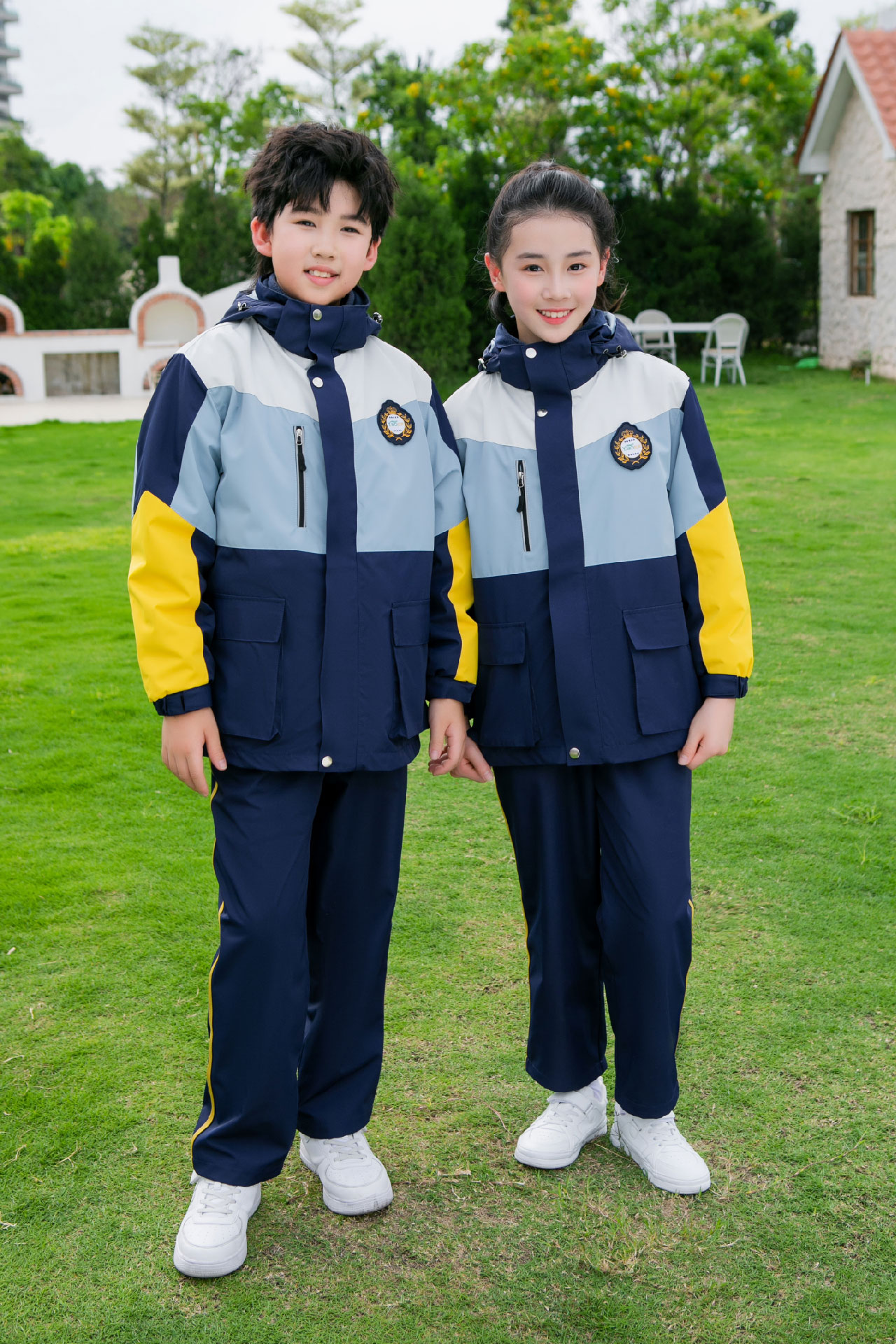 消费降级大背景下如何划算定制校服？